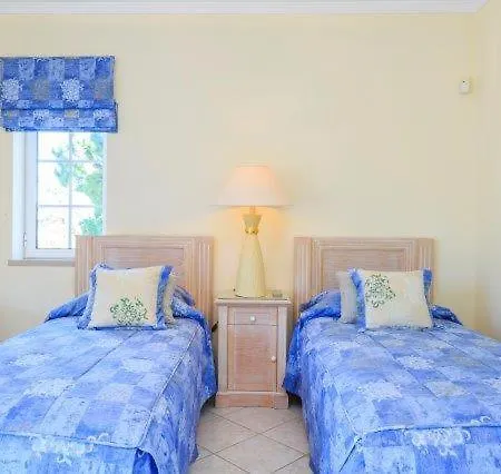 Sleeps 6 Pool Air Con Wifi Quinta do Lago