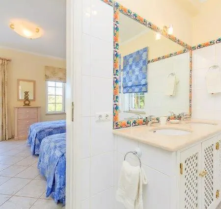 Sleeps 6 Pool Air Con Wifi Quinta do Lago